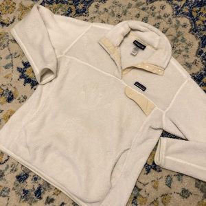 EXCELLENT CONDITION: Cream Patagonia Synchilla